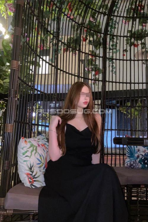 Девушка Проститутка в Питере у метро Петроградская