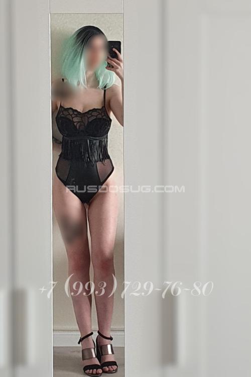 Девушка Проститутка в Питере у метро Площадь Мужества