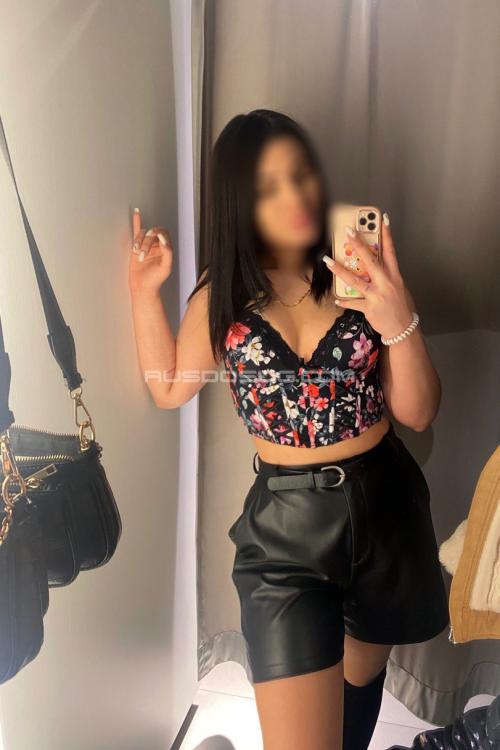 Проститутка Виктория, в Питере у метро Лесная