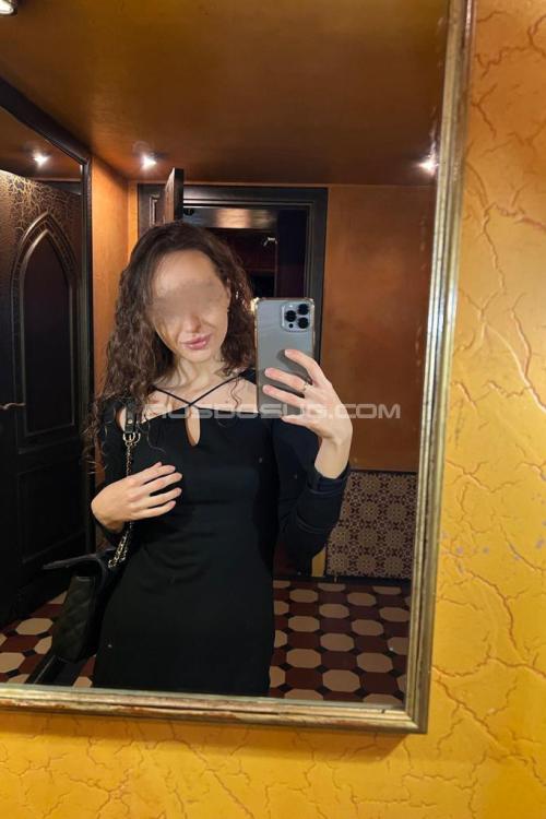 Девушка Проститутка в Питере у метро Бухарестская