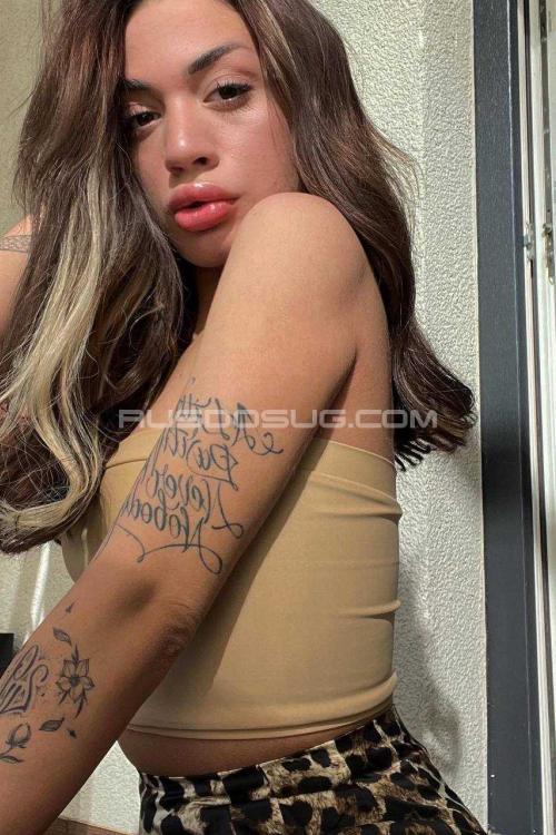 Девушка Проститутка в Питере у метро Московская