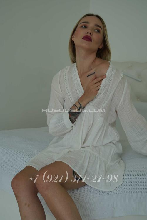 Девушка Проститутка в Питере у метро Московские ворота