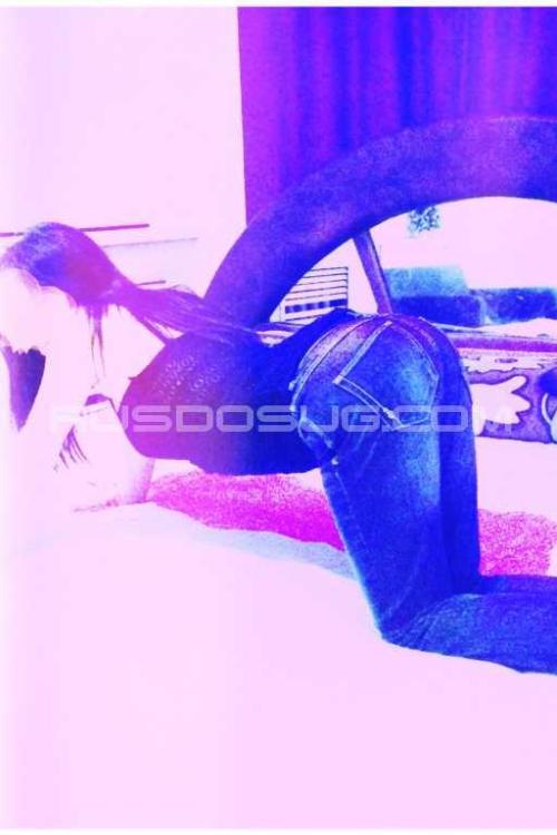 Девушка Проститутка в Питере у метро Ладожская