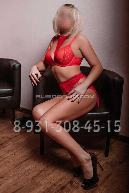 Девушка Проститутка в Питере у метро Приморская