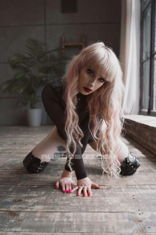 Девушка Проститутка в Питере у метро Звенигородская