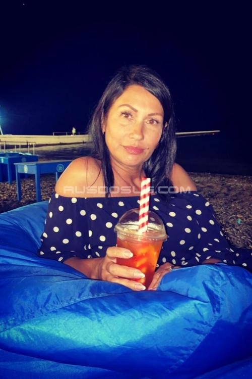 Девушка Проститутка в Питере у метро Купчино