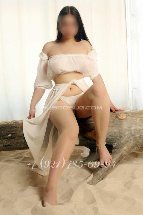 Девушка Проститутка в Питере у метро Проспект Большевиков