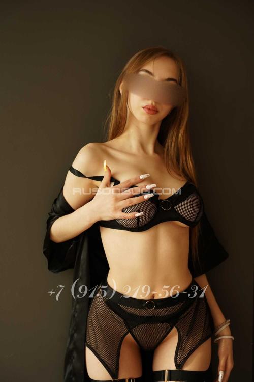 Девушка Проститутка в Питере у метро Чёрная речка