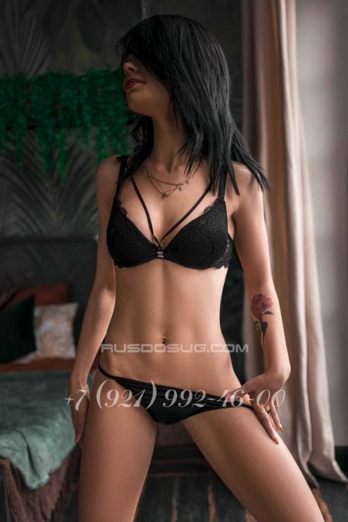 Девушка Проститутка в Питере у метро Московские ворота