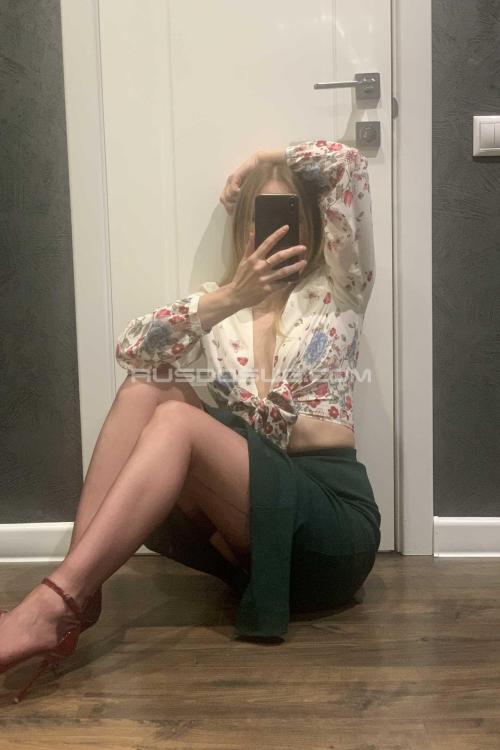 Девушка Проститутка в Питере у метро Фрунзенская