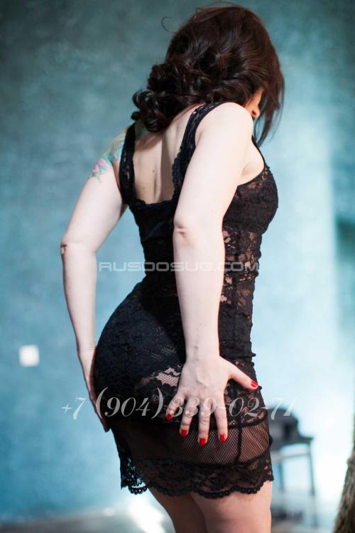 Девушка Проститутка в Питере у метро Площадь Мужества