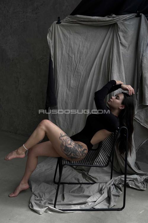 Девушка Проститутка в Питере у метро Достоевская