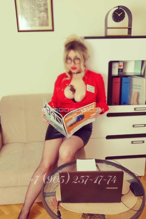 Девушка Проститутка в Питере у метро Удельная