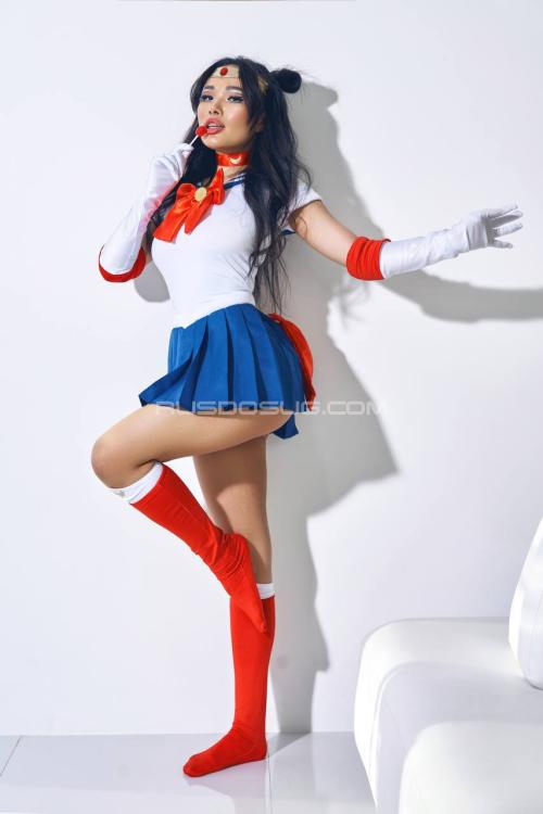 Девушка Проститутка в Питере у метро Пушкинская