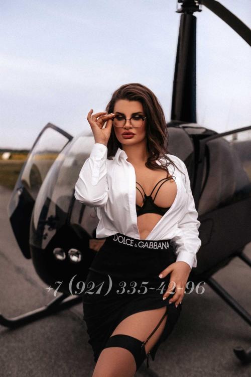 Девушка Проститутка в Питере у метро Чёрная речка