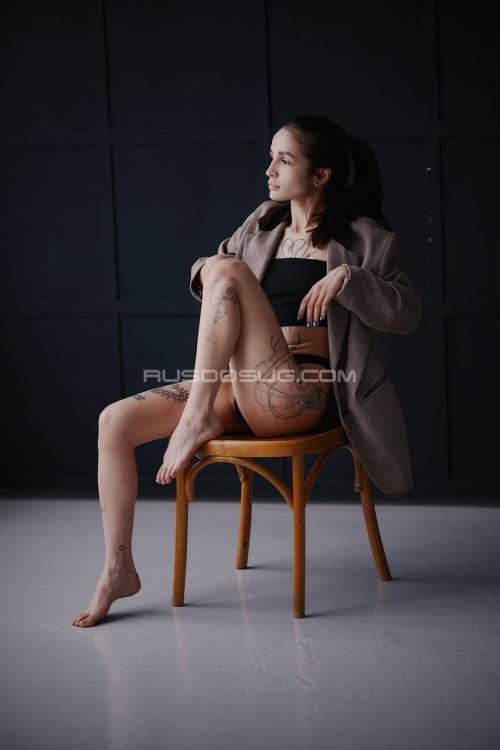 Девушка Проститутка в Питере у метро Комендантский проспект