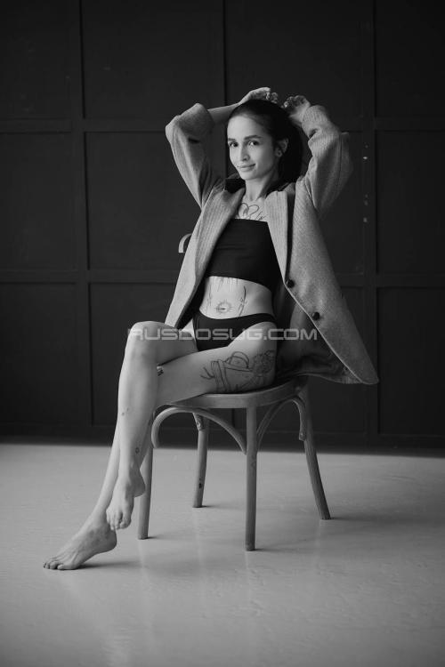 Девушка Проститутка в Питере у метро Комендантский проспект