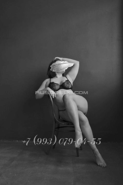 Девушка Проститутка в Питере у метро Лесная