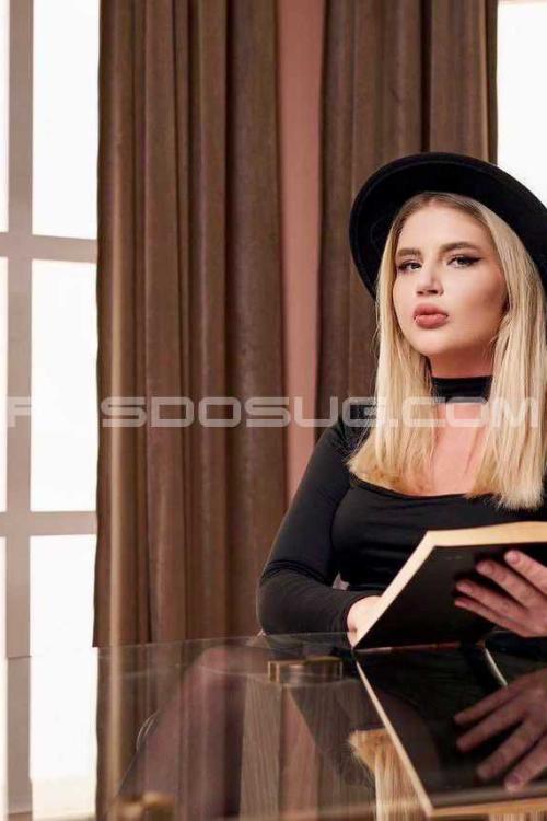 Девушка Проститутка в Питере у метро Лиговский проспект