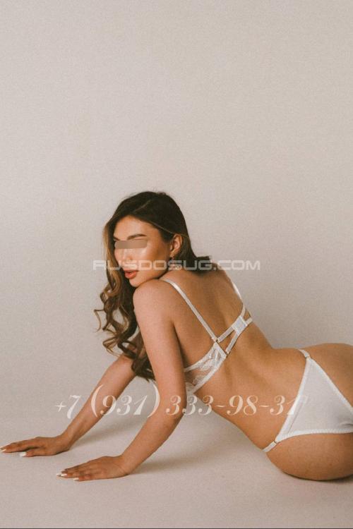 Девушка Проститутка в Питере у метро Бухарестская