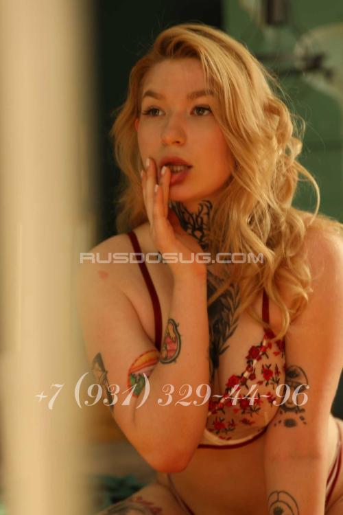 Девушка Проститутка в Питере у метро Московские ворота