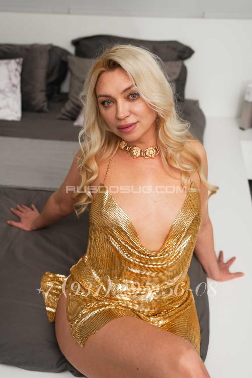 Девушка Проститутка в Питере у метро Московские ворота