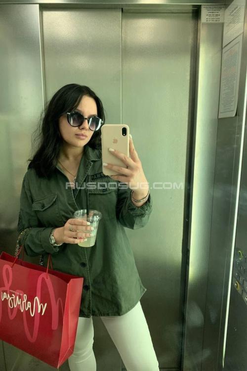 Девушка Проститутка в Питере у метро Проспект Просвещения