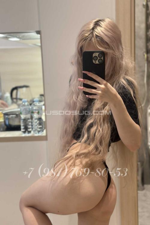 Девушка Проститутка в Питере у метро Парнас