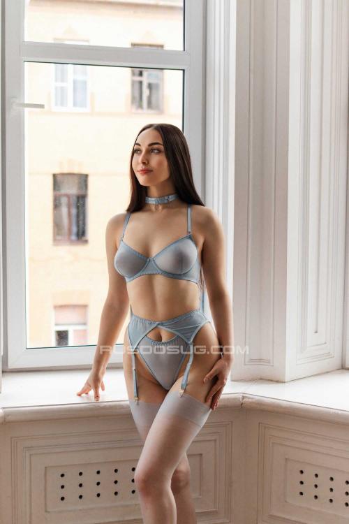 Девушка Проститутка в Питере у метро Проспект Большевиков