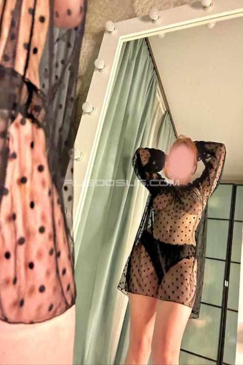 Девушка Проститутка в Питере у метро Проспект Ветеранов