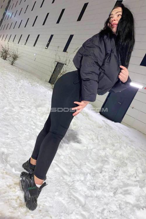 Девушка Проститутка в Питере у метро Лесная