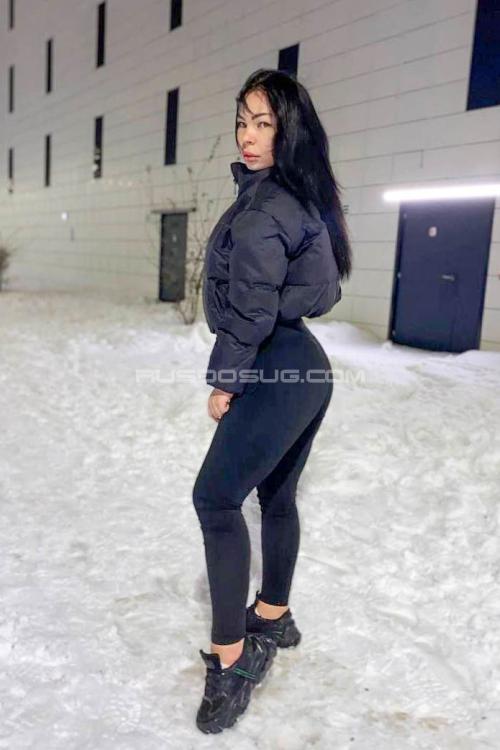 Девушка Проститутка в Питере у метро Лесная