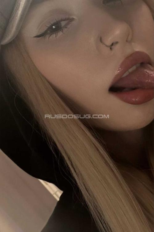 Девушка Проститутка в Питере у метро Лиговский проспект