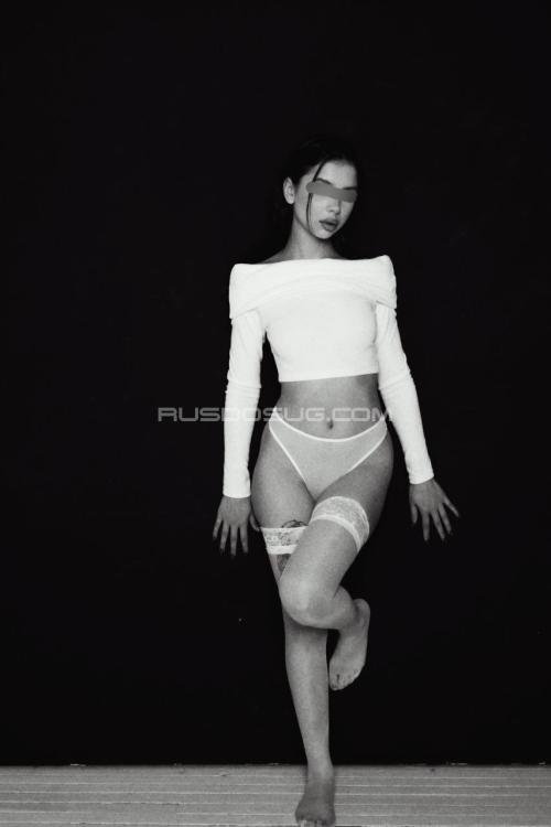 Девушка Проститутка в Питере у метро Площадь Александра Невского