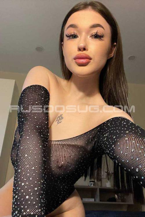 Девушка Проститутка в Питере у метро Лесная