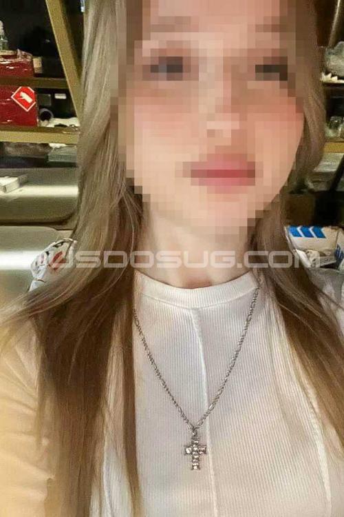 Девушка Проститутка в Питере у метро Лесная