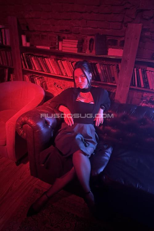 Девушка Проститутка в Питере у метро Удельная