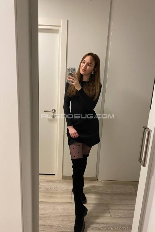 Девушка Проститутка в Питере у метро Бухарестская