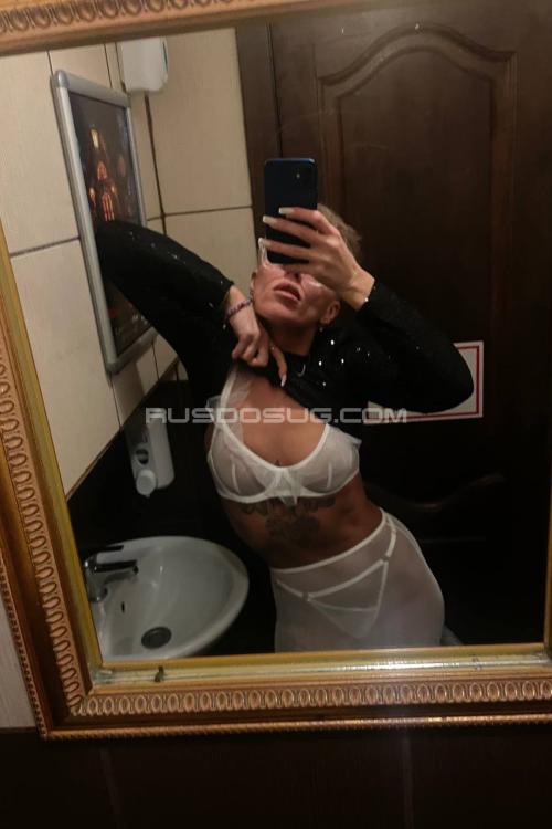 Проститутка Фитоняшка, Питера у метро Фрунзенская