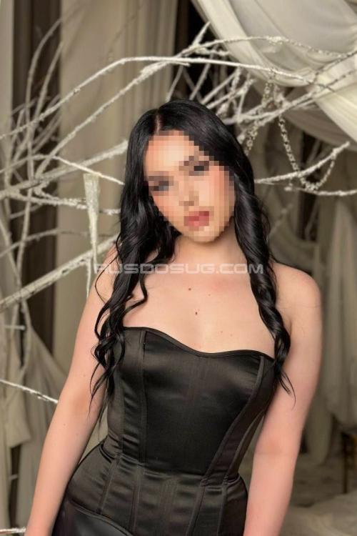 Девушка Проститутка в Питере у метро Московские ворота