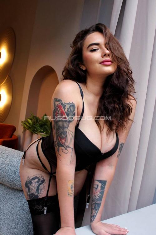 Девушка Проститутка в Питере у метро Адмиралтейская