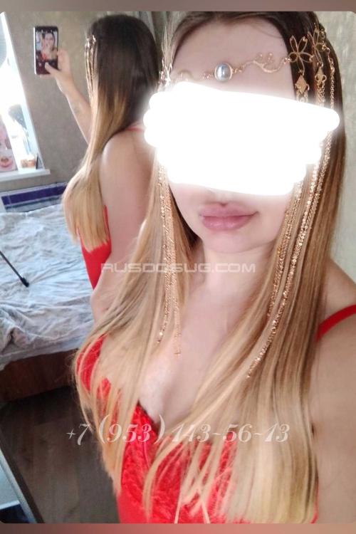 Проститутка Аделина Коменда Gfe, СПб у метро метро Комендантский проспект