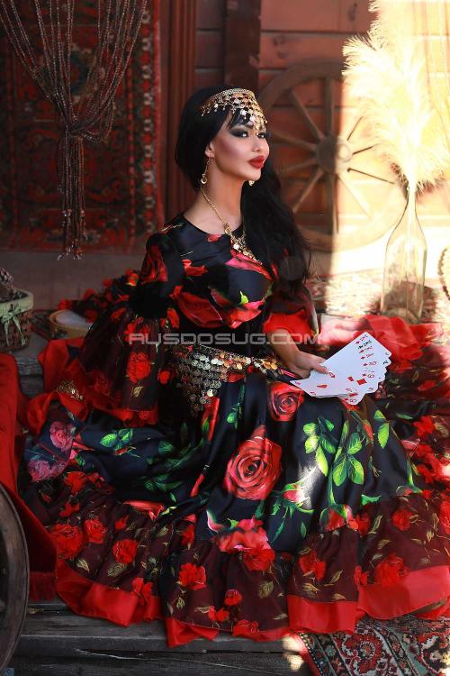 Девушка Проститутка в Питере у метро Кировский завод