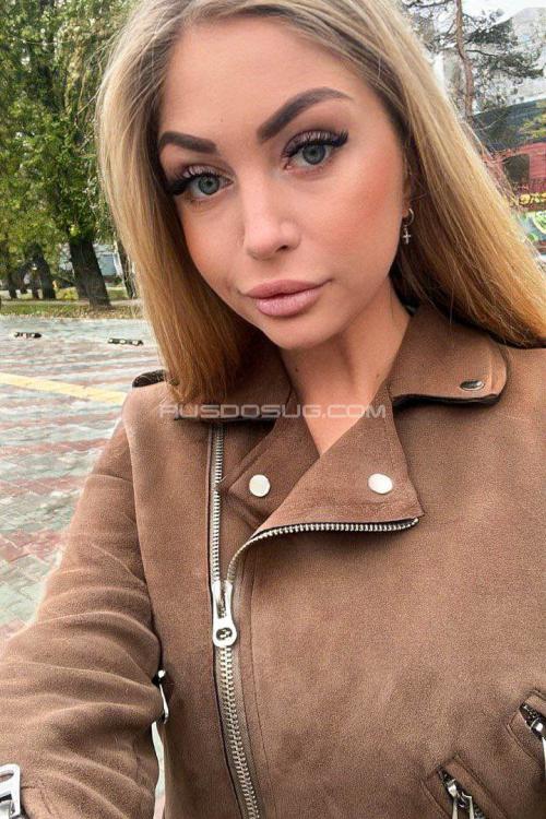 Девушка Проститутка в Питере у метро Старая Деревня