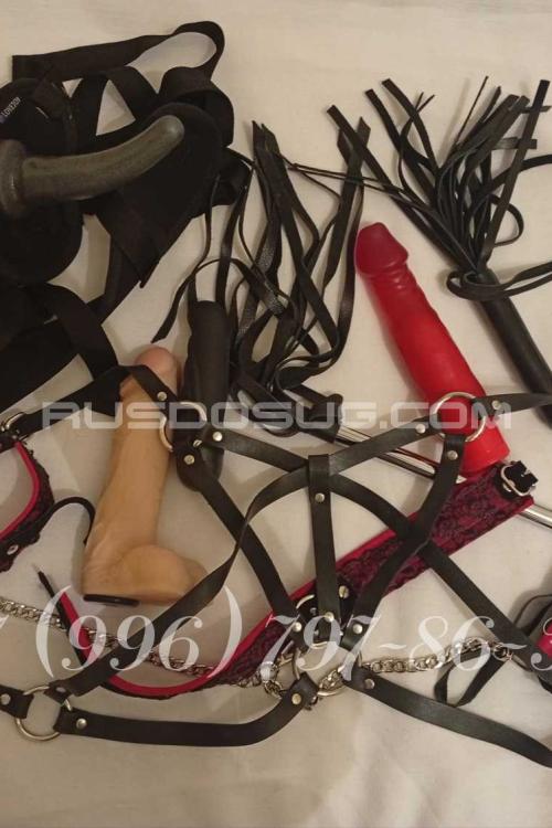 Девушка Проститутка в Питере у метро Московская