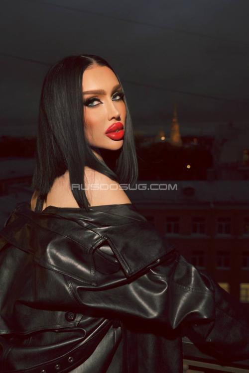 Девушка Проститутка в Питере у метро Адмиралтейская