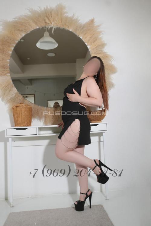 Девушка Проститутка в Питере у метро Бухарестская