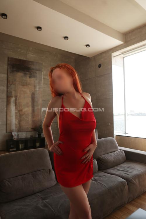 Девушка Проститутка в Питере у метро Комендантский проспект