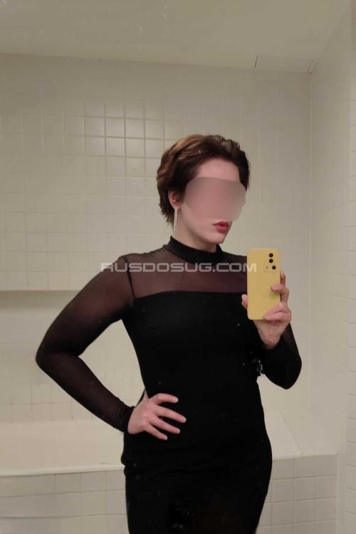 Девушка Проститутка в Питере у метро Новочеркасская