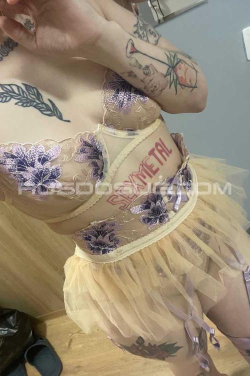 Девушка Проститутка в Питере у метро Купчино